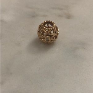 Pandora Hearts All Over Charm